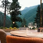Rossa Luxury & Narechenski Bani