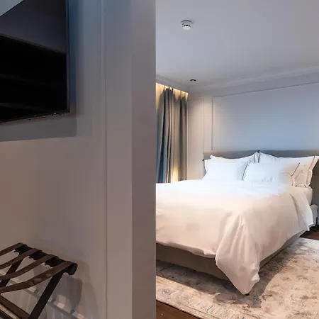 Rossa Luxury & Hotel 5*