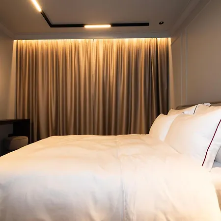 Rossa Luxury & Hotel Narechenski Bani