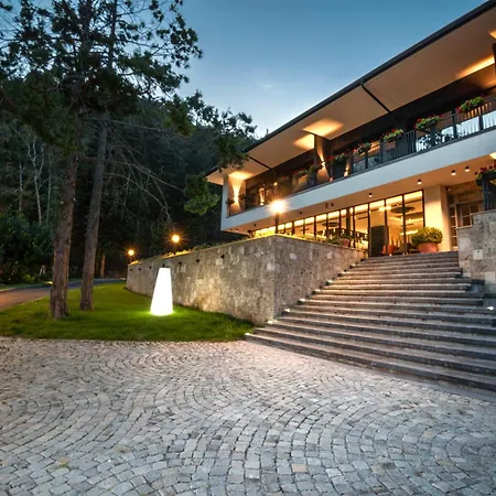 Rossa Luxury & Narechenski Bani